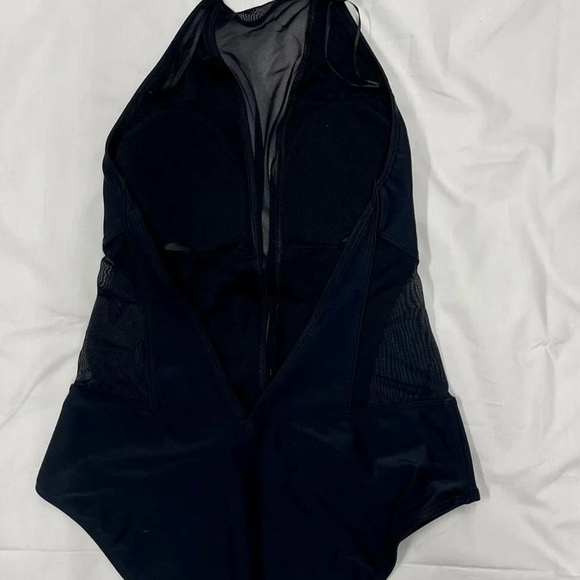Ted Baker Spaghetti Strap Mesh Panel Open Back Black 1 Piece Swimsuit Sz 0 US 2 - Picture 4 of 13